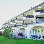 Relax-red Mit Pool Und Sauna Appartamento Scheidegg
