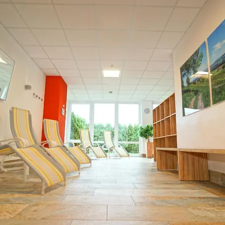 Relax-red Mit Pool Und Sauna