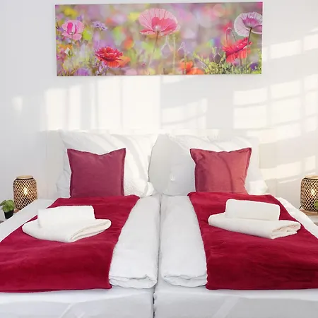 Relax-red Mit Pool Und Sauna Appartement *