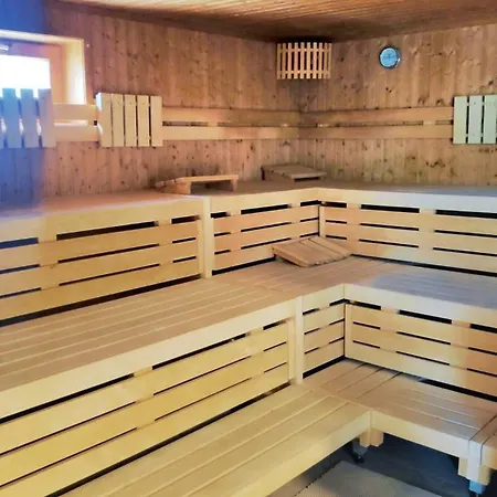 Relax-red Mit Pool Und Sauna 아파트 샤이데크